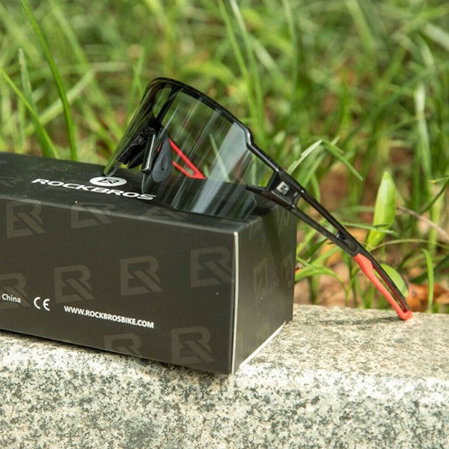 Photochromic Sunglasses - Black/Red